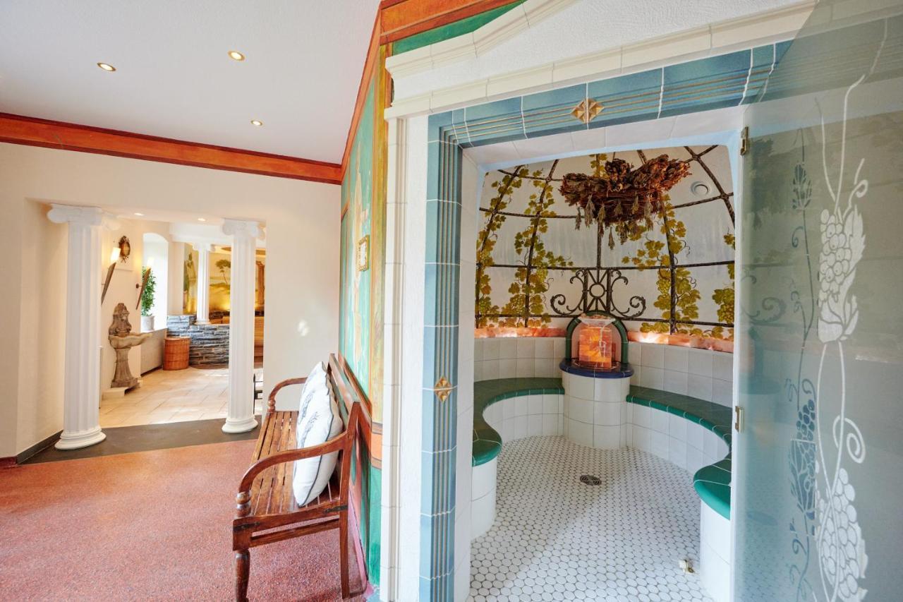 Weinromantikhotel Richtershof Mulheim an der Mosel Luaran gambar