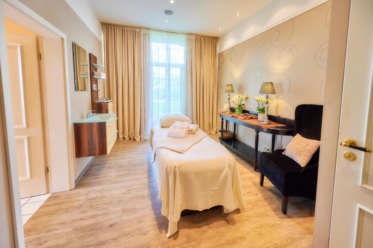 Weinromantikhotel Richtershof Mulheim an der Mosel Luaran gambar